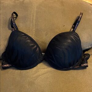 Bebe Midnight Zebra Pattern Underwire Bra in Sz 36C